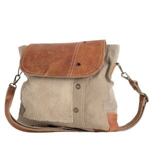 Clea Ray Plain Shoulder Bag With Leather Flap. NWT